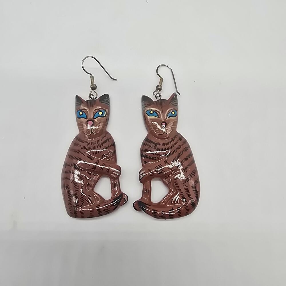 Vintage Hand Painted Brown Striped Cat Dangle Drop Earrings Blue Eyes Hook